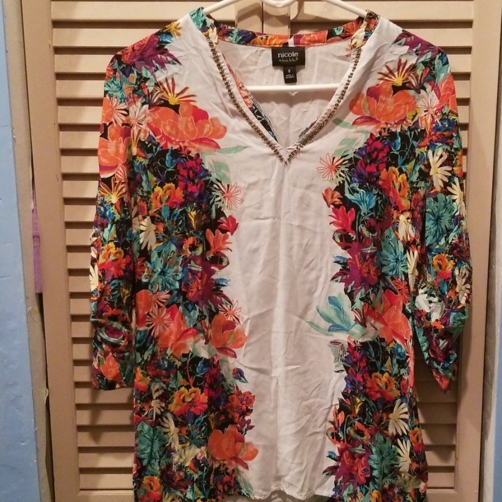 Nicole Miller long sleeve white very colorful